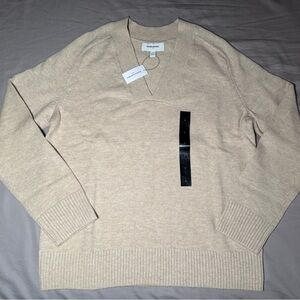 Banana Republic Tan V-Neck Sweater Classic Knit
